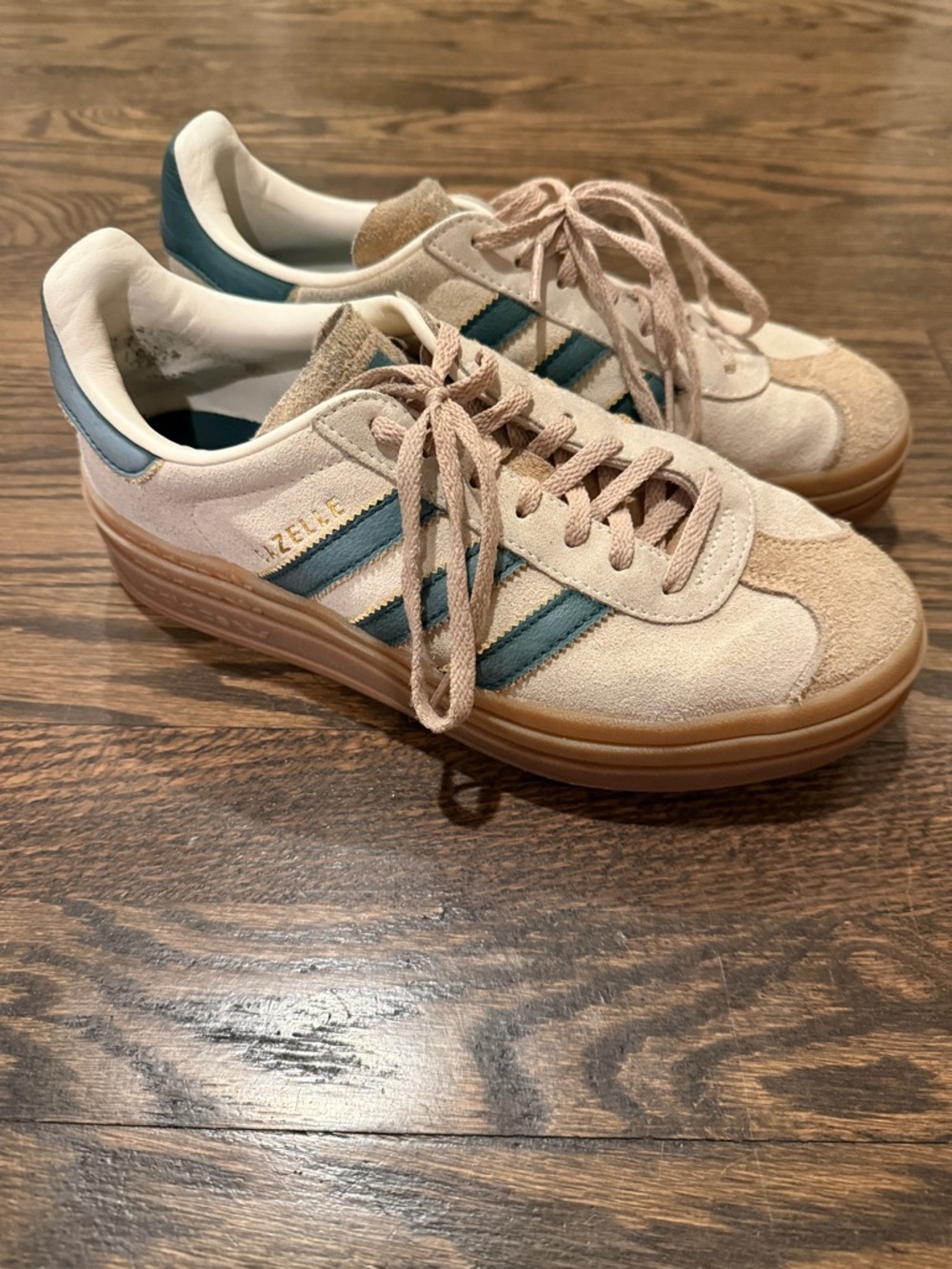 adidas Gazelle bold platform. Beige Suede Sneakers with green Stripes